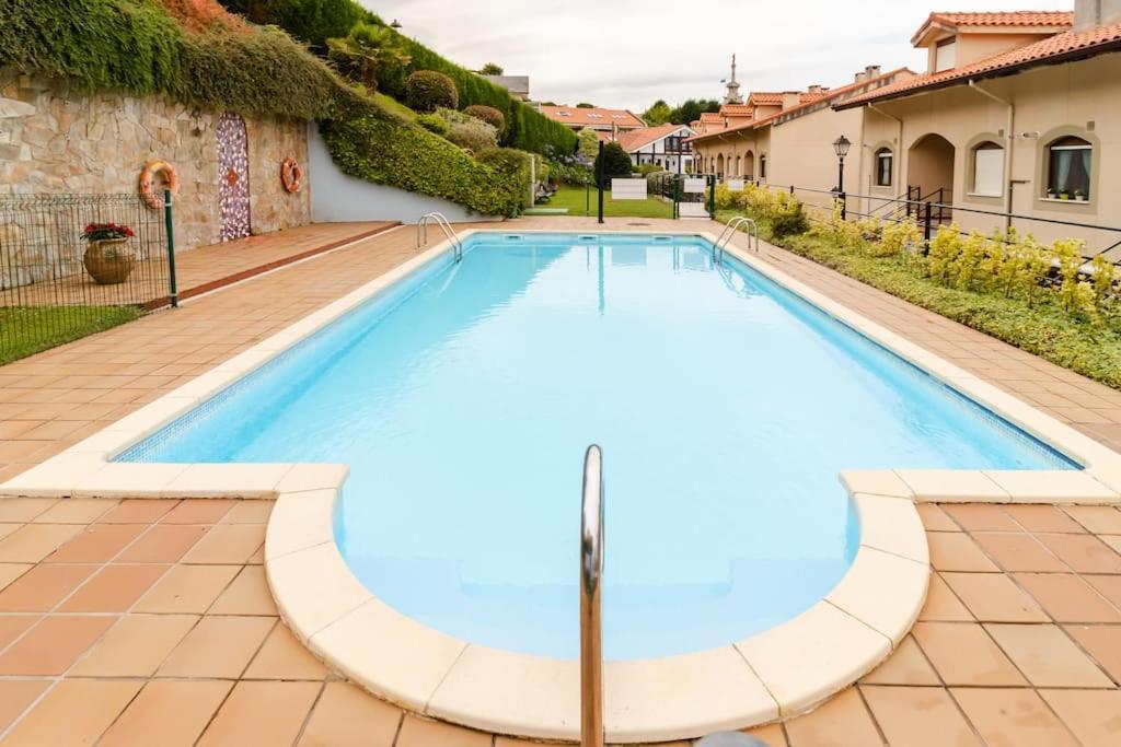 Casa De Las Flores - Apartamento Con Jardin Privado Frente A La Playa De コミージャス エクステリア 写真