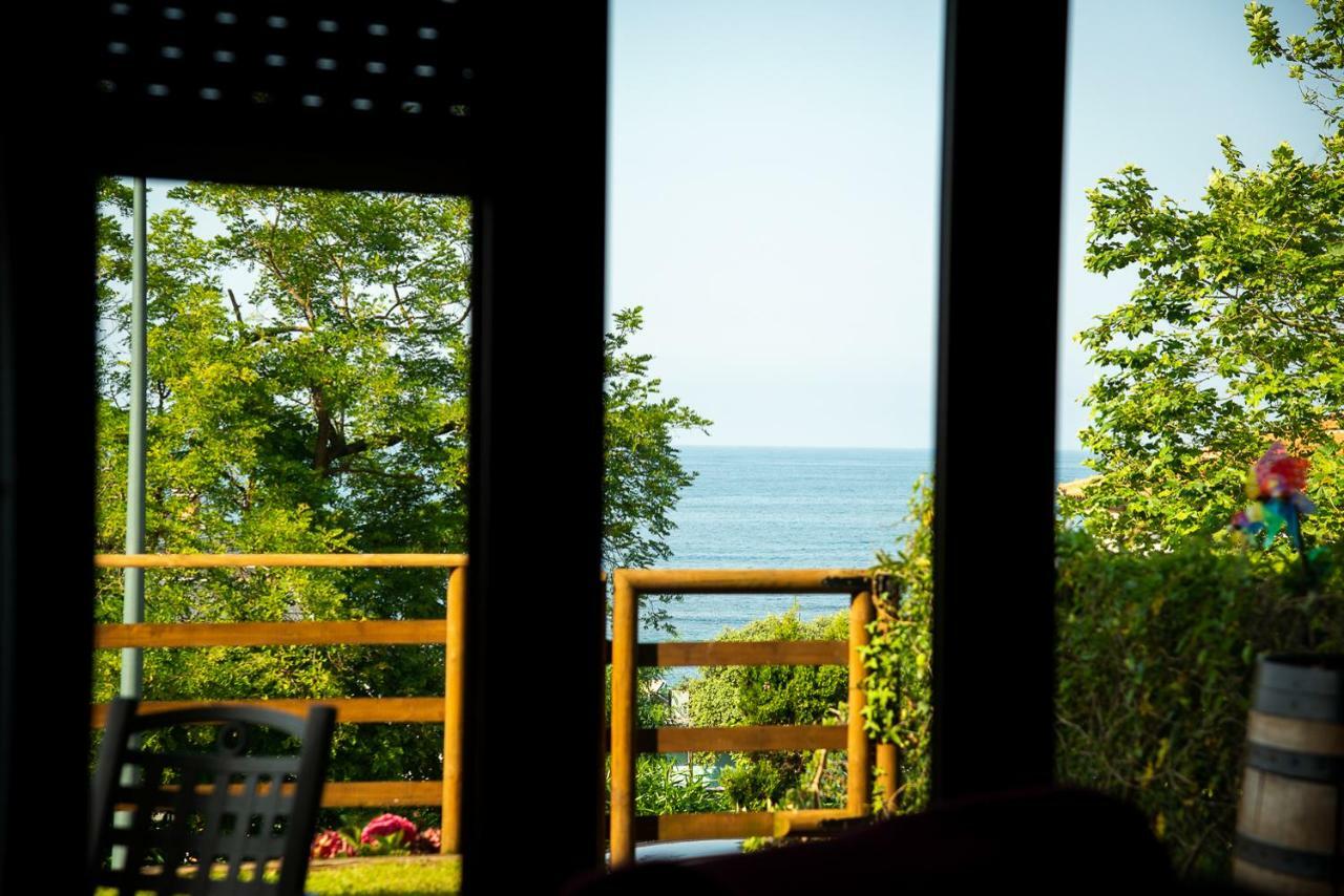 Casa De Las Flores - Apartamento Con Jardin Privado Frente A La Playa De コミージャス エクステリア 写真